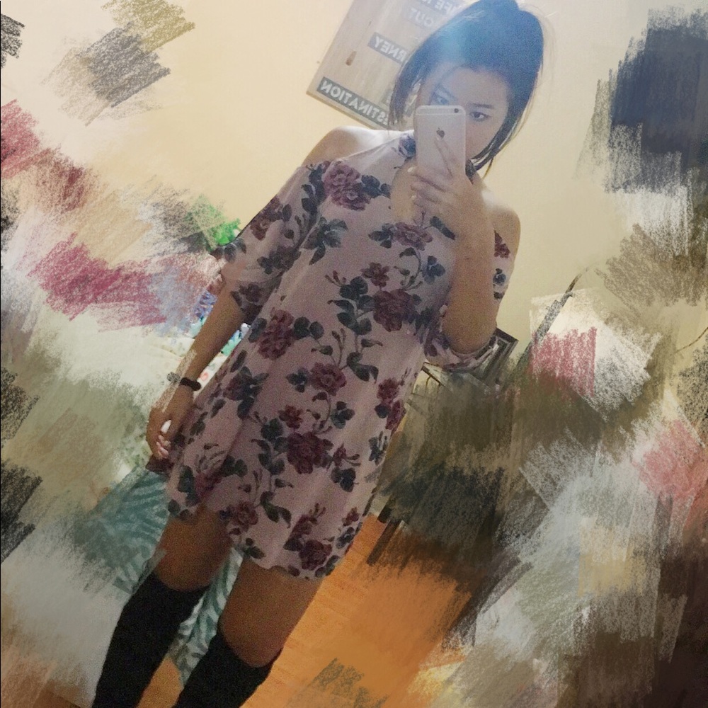 American Eagle High Neck Tie Sleeve Shift Dress